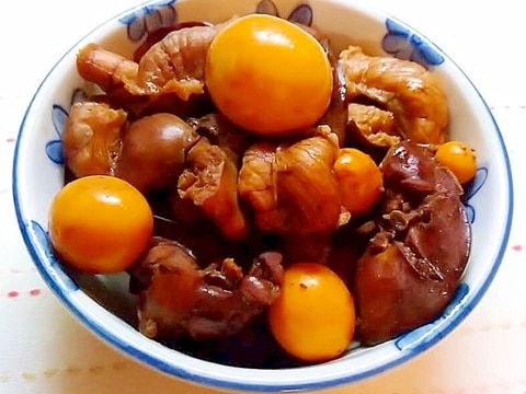 鶏レバーと玉ひもときんかんの甘辛煮